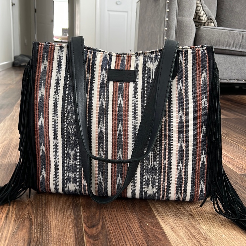 Nena & Co Your Everything Tote Artisan Santorini Black